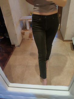 Вельветовые брюки Uniqlo 38 р-р 2 пары