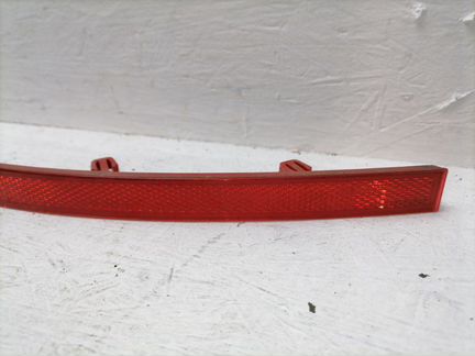 Отражатель заднего бампера задний левый Volkswagen