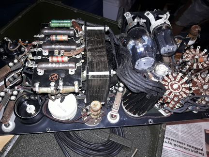 Испытатель ламп Signal Corps Tubes Tester I-177