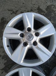 Диски бу оригинал R18 N на Toyota Land Cruiser 200
