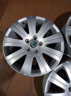 Диски бу оригинал R17 I на Skoda