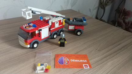 Lego - Town - 7239 Fire Truck (Пожарный грузовик)