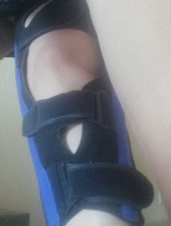 Коленный ортез