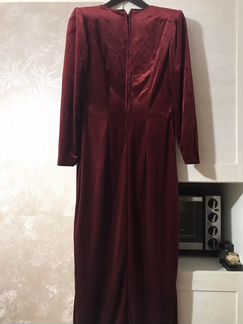 Вечернее платье из бархата