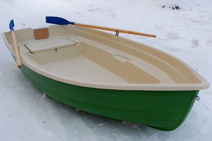 Стеклопластиковая лодка Виза Тортилла - 305 с Рунд