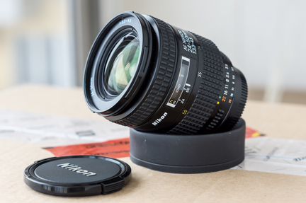 Nikon AF Nikkor 24-50mm f3.3-4.5