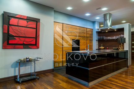 4-к квартира, 185 м², 24/75 эт.