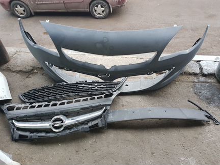 Бампер opel astra j Задний