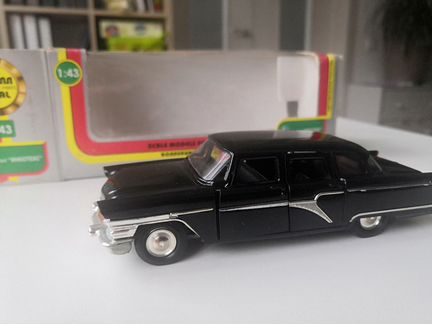 Модель автомобиля чайка 13