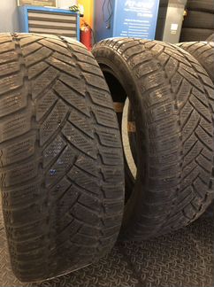 Зимние шины Dunlop 245 45 r18