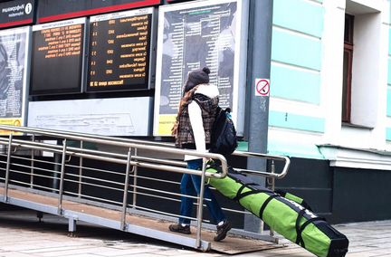 Чехол для сноуборда и лыж на колесах