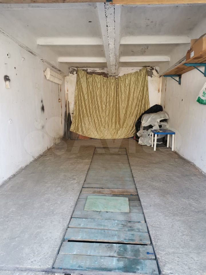 A garage of 30 m2