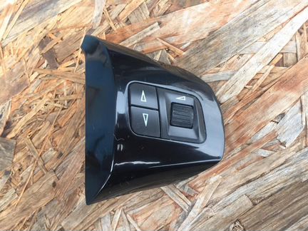 Кнопки в руль правые Opel Corsa D