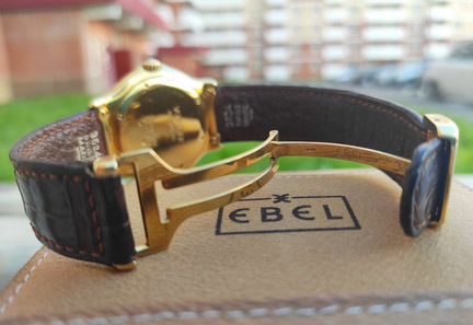 Ebel Voyager 18k Gold
