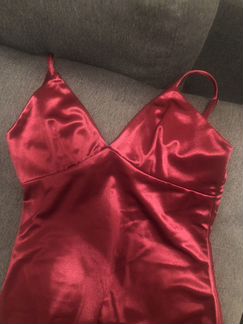 Платье вечернее