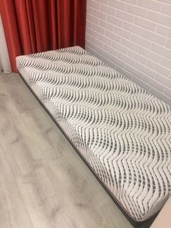 Матрас со съемным чехлом