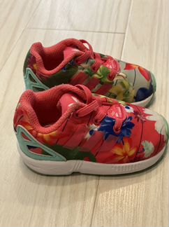 Кроссовки adidas для девочки