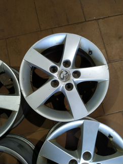 Диски бу литые R15 на Mazda