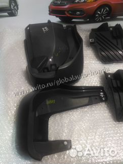 Honda CR-V 4 Брызговик