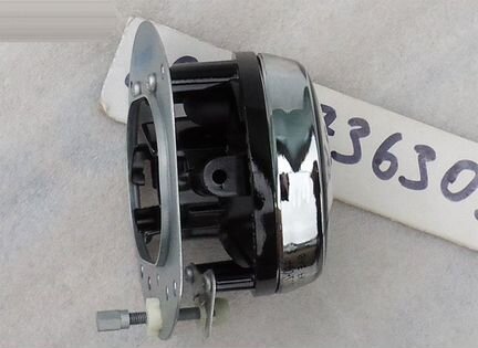 Mercedes R W251 противотуманная фара новая