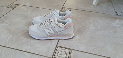 Кроссовки New Balance женские
