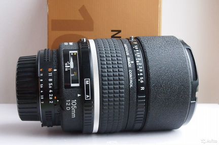 Nikon 105mm f/2D AF DC-Nikkor