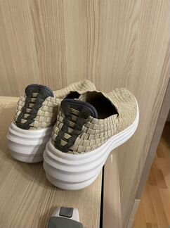 Кроссовки женские 38 размер