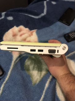 Нетбук asus