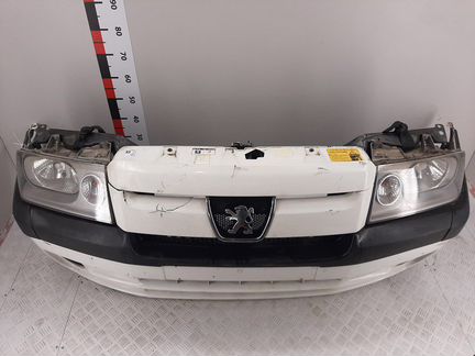 Передняя для Peugeot Expert
