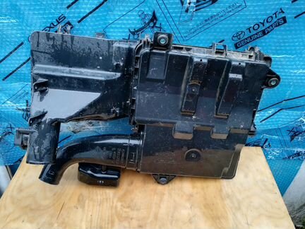 Mazda 3 BL корпус фильтра