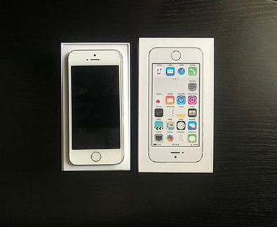 iPhone 5s 16gb silver Новый рст