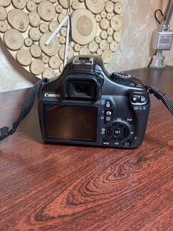 Зеркальный фотоаппарат