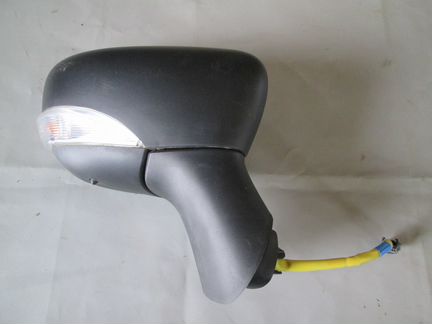 Правое эл.зеркало Renault Kaptur,7 контактов