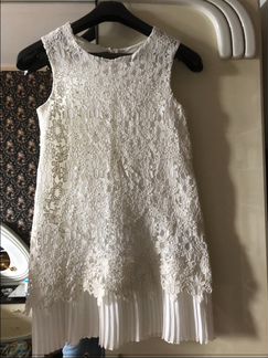 Белое платье А силуэта