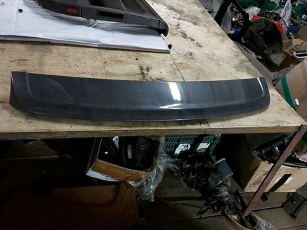 Спойлер крышки багажника Touareg