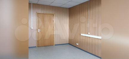 Недалеко от метро офис 12.5 кв.м в аренду
