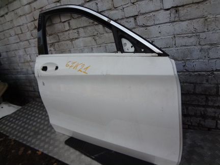 Дверь передняя правая Мерседес 205