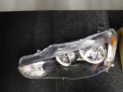 Mitsubishi Lancer 10 X фара левая