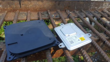 Блоки фары Mercedes Benz A2189009103 A1669002800