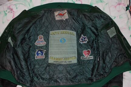 Кожаная куртка-бомбер Avirex Винтаж 1980-х годов