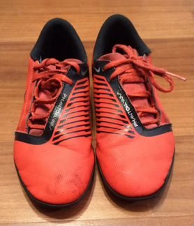 Детские футбольные бутсы nike для зала б/у