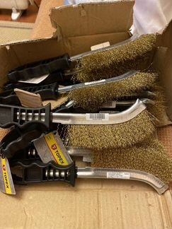 Металлическая щетка