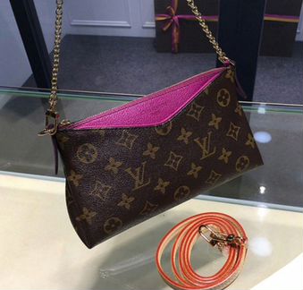 Новая сумка клатч Louis Vuitton Pallas Clutch