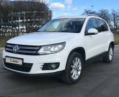 Volkswagen Tiguan 2.0 AT, 2012, 106 990 км