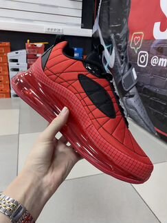 Кроссовки Nike 720-818