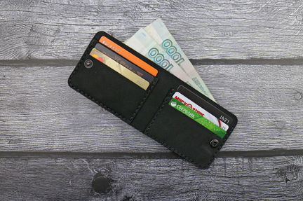 Шью вручную портмоне, кошелек ручной работы