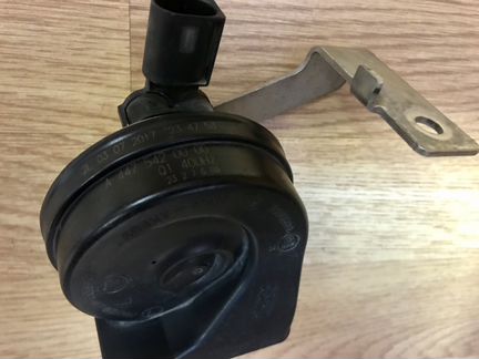 Звуковой сигнал Mercedes W447