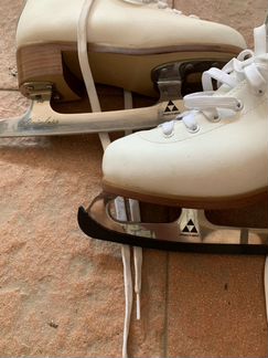 Женские фигурные коньки Fischer Privilege euro 37