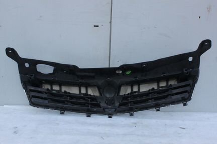 Решетка радиатора Вауксхол 4,5 дв Опель Астра Н 07