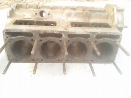 Безномерной блок цилиндров двс газ-21